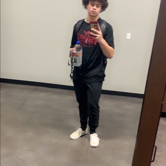 Meet your Posher, Michael - Picture 3 of 8